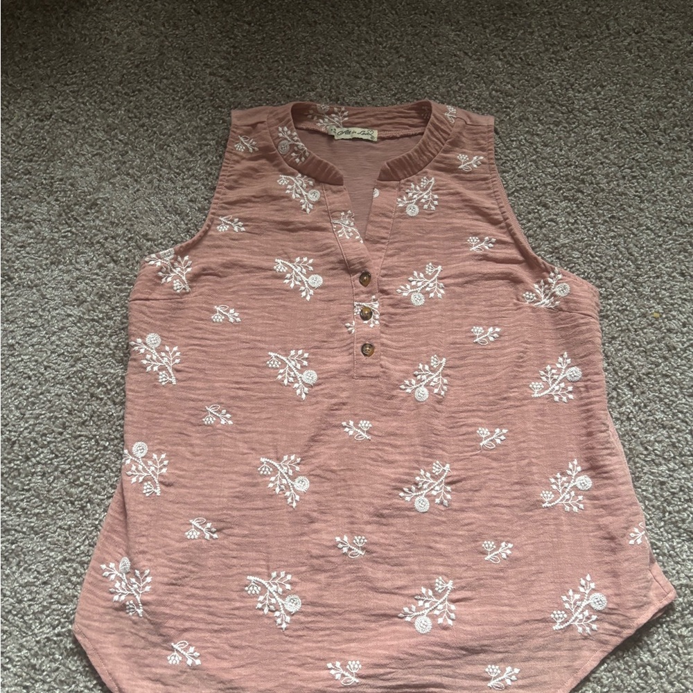 Blush Floral Button-Front Tank Top